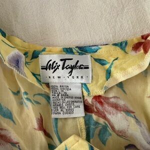 Yellow vintage Alice Taylor size 10